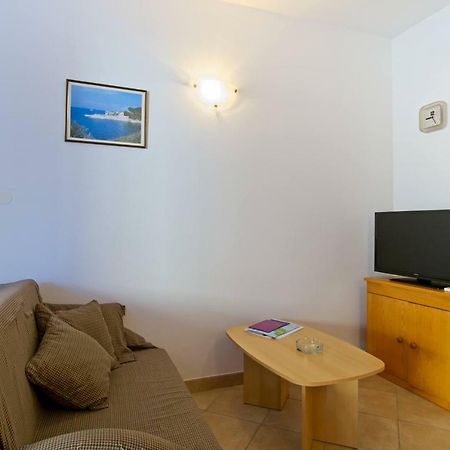 Apartmani Dorita Mali Lošinj Dış mekan fotoğraf