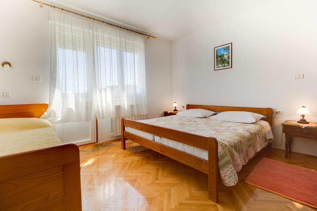 Apartmani Dorita Mali Lošinj Dış mekan fotoğraf