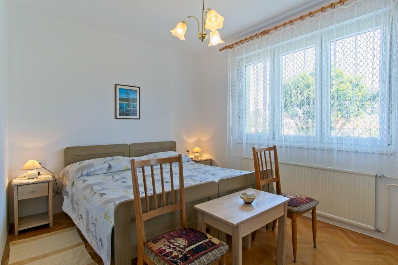 Apartmani Dorita Mali Lošinj Dış mekan fotoğraf