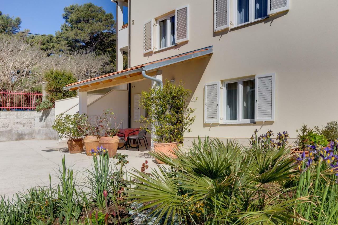 Apartmani Dorita Mali Lošinj Dış mekan fotoğraf